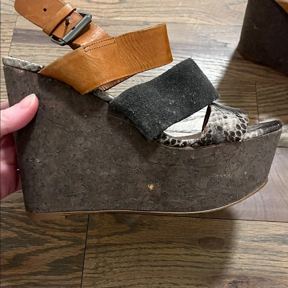 Zara wedges fair condition size 37